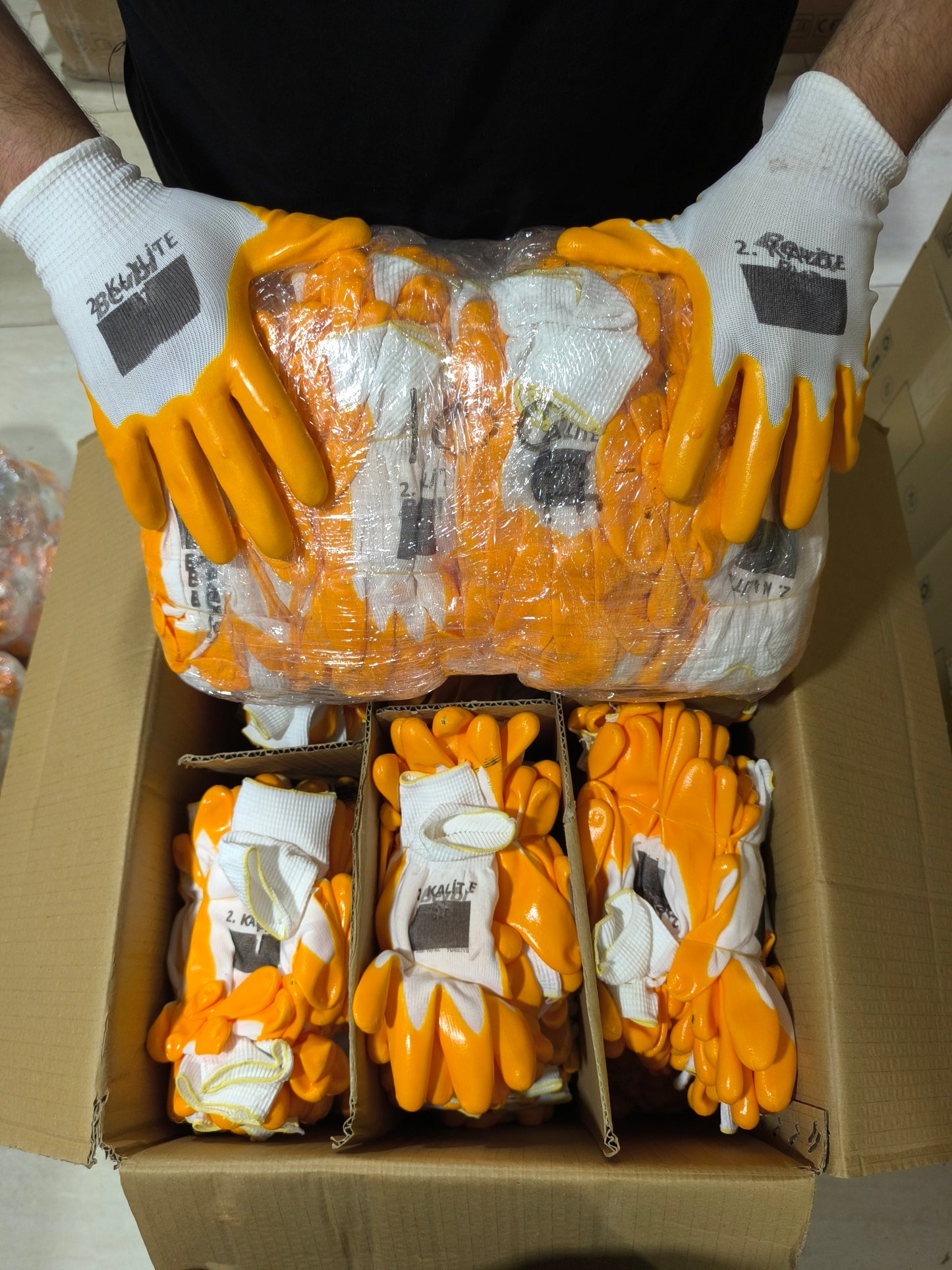 PN7 Polyester Örme Nitril Eldiven Sarı (2. Kalite) 288 Adet (1 Koli)
